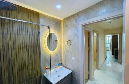 Bab Sharqi Apartment | Beachfront Hotel Apartment Camp Caesar