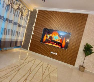 Rumailah Apartment | Beachfront Luxury Family Apartment with Pool, Gym, Jacuzzi - AJMAN Corniche UAE