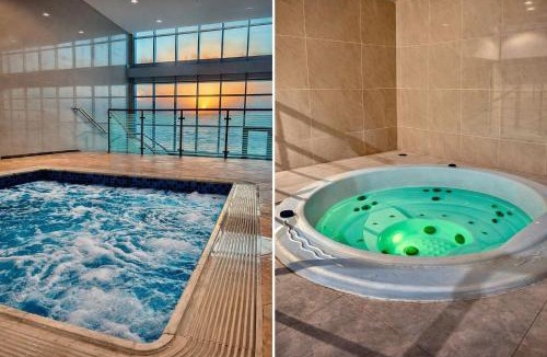 Rumailah Apartment | Beachfront Luxury Family Apartment with Pool, Gym, Jacuzzi - AJMAN Corniche UAE