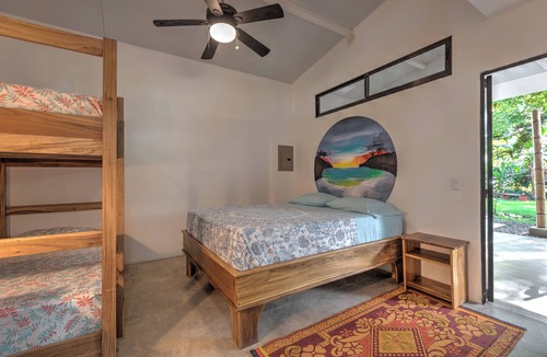 Puerto Viejo de Talamanca Apartment | 🌴Beautiful, spacious, pet-friendly 2 bedroom suite close to the beach!🌴