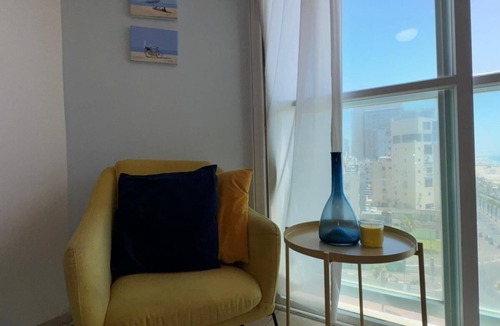 Bat Yam Apartment | Beautiful 2-bedroom apartment with Sea View Bat Yam