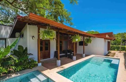 Pinilla House | Beautiful 3 Bedrooms House With Private Pool