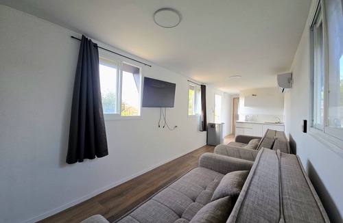 Vered Hagalil Villa | Beautiful 9-bedroom villa with AC in serene Gshur