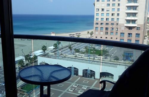 Haifa Apartment | Beautiful Apartment on the sea