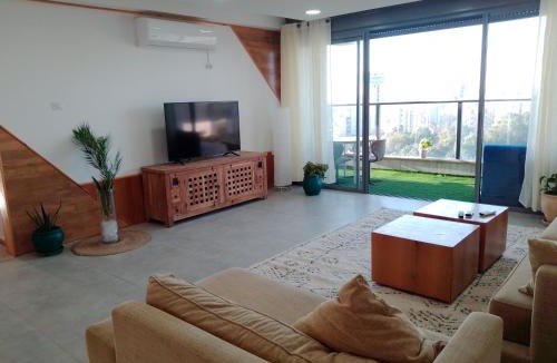Ashdod Apartment | Beautiful beach apartment
