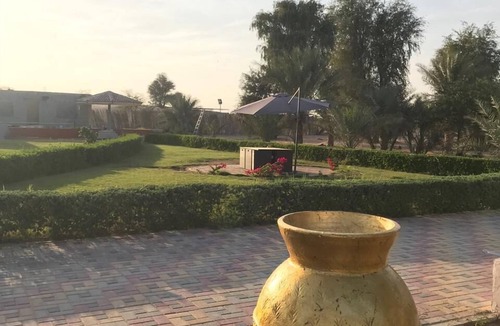 Trade Centre 1 House | Beautiful Farm in dubai