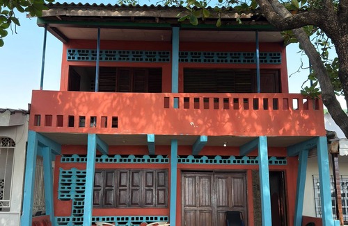 Poneloya House | Beautiful home with 3 spacious bedrooms, comfortably accommodating six people
