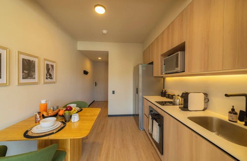 Santa Ana Apartment | Beautiful Studio