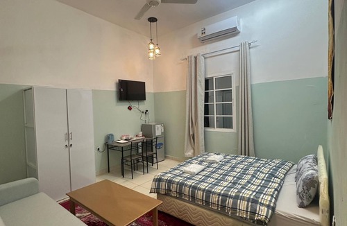 Al Hamra Bed & Breakfast | Bed & Breakfast in hertige old houses and near by old sooq and near museum