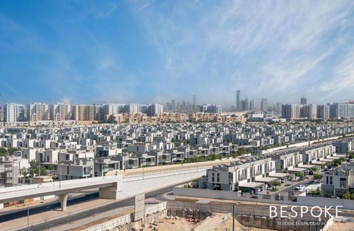 Discovery Gardens Apartment | Bespoke Holiday Homes - Cozy Modern Studio in Samia by Azizi