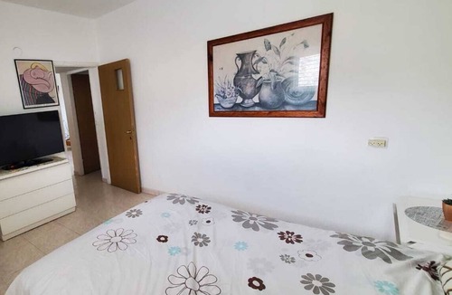 Petah Tikva Apartment | big bright apt near beylinson/ schneider/sharon hospital petach tikva