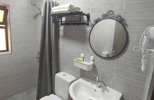 Madaba Hotel | Black Iris Hotel
