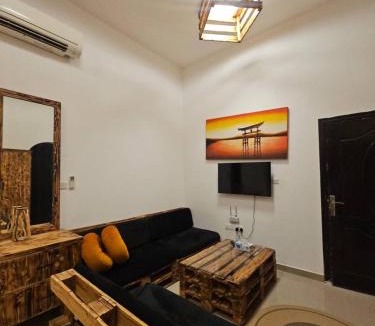 Al Ain Apartment | Black Moon Studio jimi