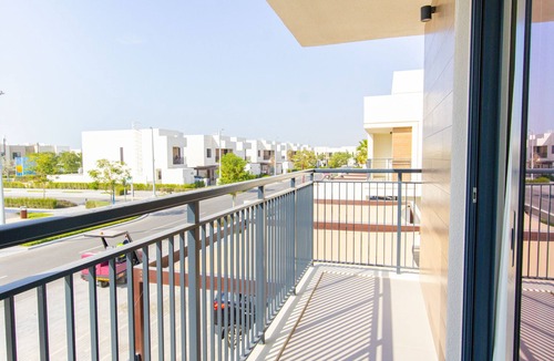Abu Dhabi Villa | Bloomfields Royal 4Br Noya Viva