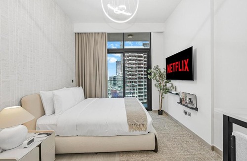 Nad Al Sheba Apartment | Bloomfields Studio in Azizi Riviera 48