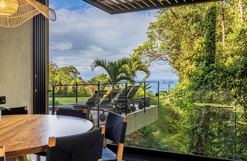 Ballena House | BLUE LOTUS - BRAND NEW Luxury Ocean View Designer Retreat
