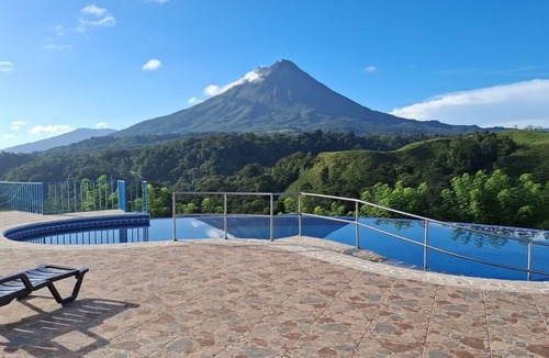 Arenal Hot Springs Apartment | Blue Mountain Lodging Arenal