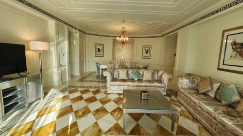Jadaf Apartment | Blue Ocean Holiday Homes - Palazzo Versace