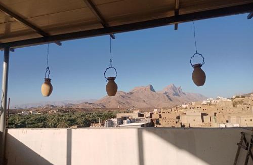 Al Hamra Bed & Breakfast | Blue star inn