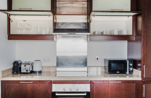 Downtown Dubai Apartment | Blueground | Burj Residence Phase I & II, pool, nr Burj Khalifa