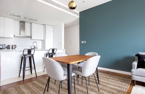 Al Wasl Apartment | Blueground | City Walk, pool, nr park