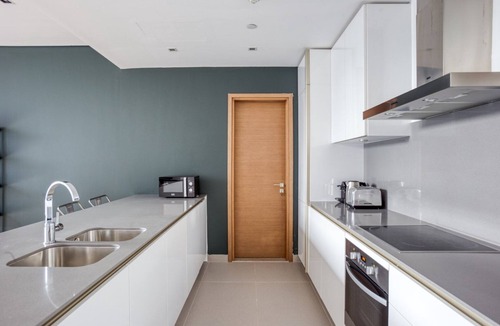 Al Wasl Apartment | Blueground | City Walk, pool, nr City Park