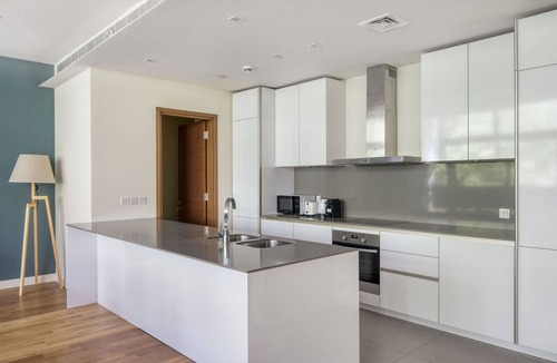 Al Wasl Apartment | Blueground | City Walk, pool, nr park