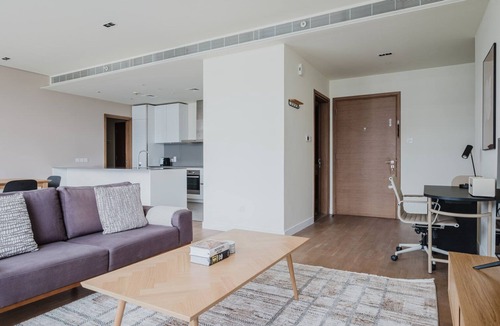 Al Wasl Apartment | Blueground | City Walk, pool, nr Park