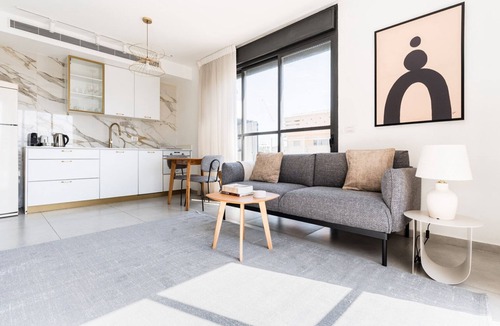 Florentin Apartment | Blueground | Florentine, Mini Penthouse (TLV-76)