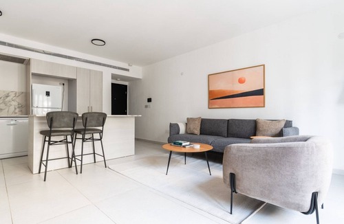 Jaffa Apartment | Blueground | Tel Aviv, balcony, nr Yarkon Park (TLV-79)