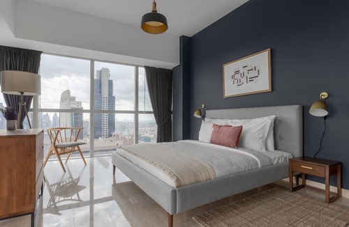 Trade Center Apartment | Blueground | Trade Centre 1, pool, nr Dubai Mall