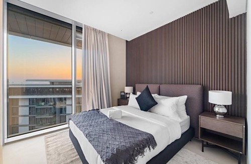 Dubai Apartment | Bluewaters 4BR Panoramic Eye of Dubai Views Near JBR Beach