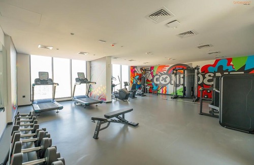 Dubai Apartment | Bnbeyond's Sassy Studio with Expansive Balcony