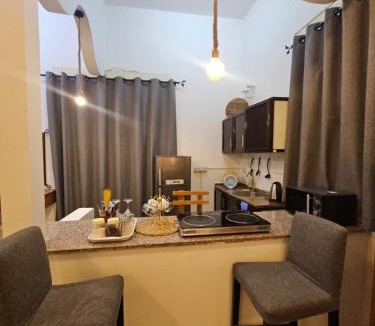 Al Ain Apartment | Boho chic hideaway studio jimi