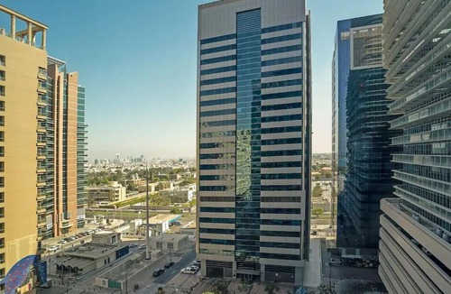 Abu Dhabi Apartment | BOOK ME! 2 BR Beach Front (City View)