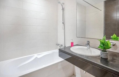 Abu Dhabi Apartment | BOOK ME! 2 BR Beach Front (City View)