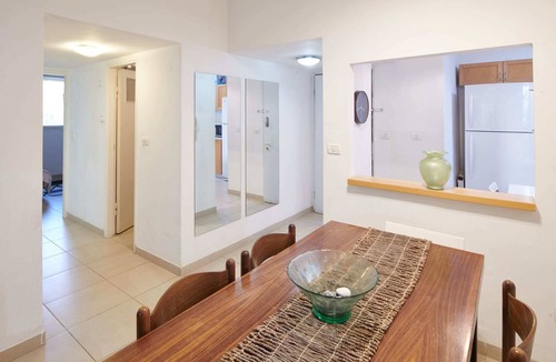 Jerusalem Apartment | Botanical Burla - Three Bedroom Apartment, Sleeps 6