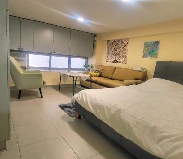 Tel Aviv Apartment | Boulevard Dreams