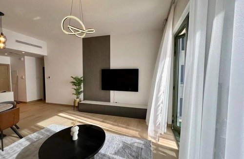 Dubai Apartment | Brand New 2BR in La Rive with SeaView, Pool & Gym