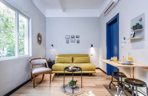 Florentin Apartment | Brand New Bauhaus Living with Roof Top 14