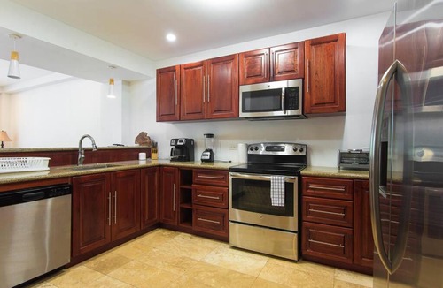 Barrio Los Faroles Apartment | BreakWater Point Condo. Ocean Front.