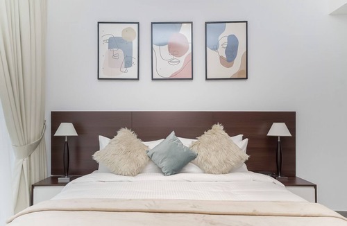 Jumeirah Beach Residence Apartment | Breathtaking Marina Views Near Dubai Marina Walk
