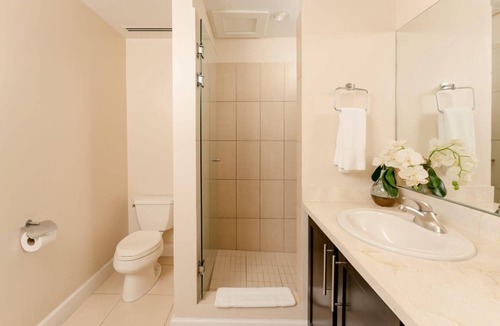 Coco Resort | Breeze Private Residence - 3 Bedroom and Private Beach Club Included