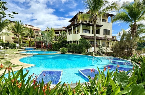 Coco Condo | Breezy Paradise 2 bed2bath with mountain view