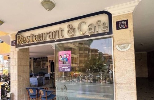 Al Mamsha El Seyahi Apartment | Bright 2-bedroom apartment pool view fully equipped in British Resort