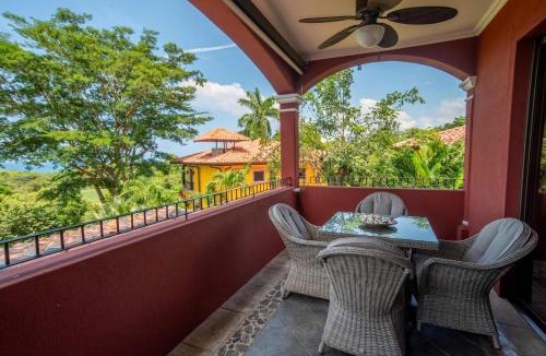 Brasilito House | Bright and cozy 3BR Condo - Bougainvillea - Reserva Conchal Golf Resort
