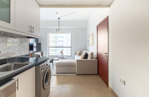 Jumeirah Beach Residence Apartment | Bright and Spacious 1BR in the Heart of JBR!