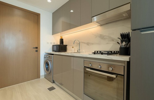 Jebel Ali Apartment | Bright & Modern Stay in Al Furjan