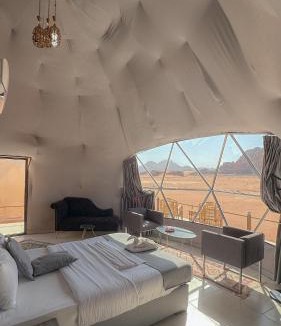 Wadi Rum Bed & Breakfast | BUBBLES LUXURY CAMp & BUBBLES ROOM