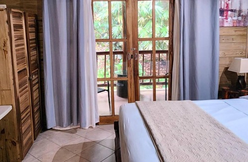 Cahuita Hotel | Bugabutik Hotel Resort
